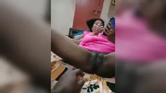 Desi Milf Exposing Her Wet Pussy Live On Webcam For Me