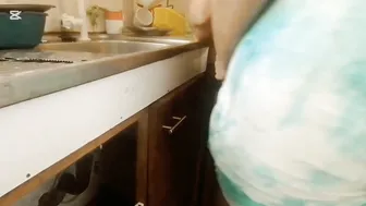 Horny House Owner Aunty Seducing Servant Boy Fucking Hard