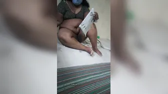 Dirty Talking Aunty Begging For Cock In Homemade Sex Tape