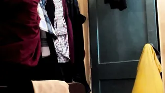 Neighbor Spying On Aunty Changing Catching Her Nude Body
