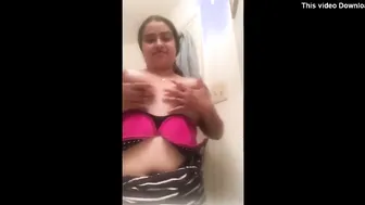 Aunty Showing Off Her Big Juicy Tits Bouncing While Riding