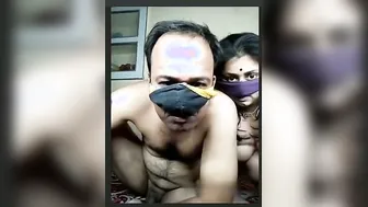 Horny Aunty Couple Playing Live On Cam Fucking So Nasty