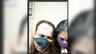 Horny Aunty Couple Playing Live On Cam Fucking So Nasty