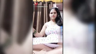 Horny Housewife Accidentally Flashing Her Wet Pussy On Webcam