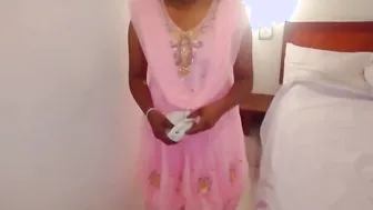 Tamil Slut Sucking Her Lovers Dick In A Cheap Hotel Room