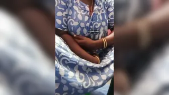 Tamil Aunty Shaving Her Armpits Before Getting Fucked Hard