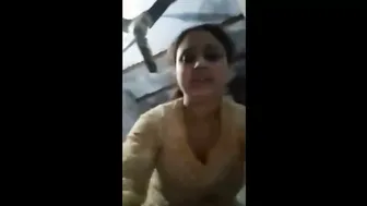 Mature Pakistani Aunty Sucking And Riding Young Cock Hard