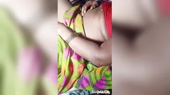 Tamil Aunty Spreading Legs Wide Getting Fucked Missionary