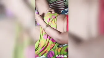 Tamil Aunty Spreading Legs Wide Getting Fucked Missionary