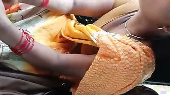 Desi Married Woman Exposing Her Tits In Auto Rickshaw Ride