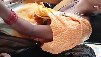 Desi Married Woman Exposing Her Tits In Auto Rickshaw Ride