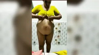 Catching Horny Aunty Changing Clothes After Fucking Hard