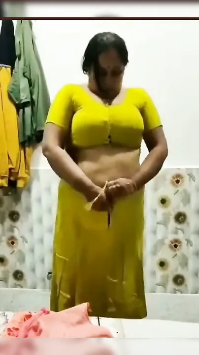 Catching Horny Aunty Changing Clothes After Fucking Hard