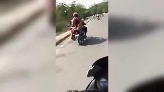 Aunty Jerking Off Her Boyfriend On The Back Of His Bike