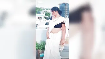 Tiktok Aunty Showing Her Belly Button And Dancing Slutty