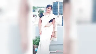 Tiktok Aunty Showing Her Belly Button And Dancing Slutty