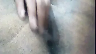 Thick Aunty Spreading Her Fat Ass And Wet Pussy For Fans