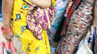 Desi Milf Showing Off Sexy Belly Button Teasing The Camera