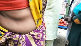Desi Milf Showing Off Sexy Belly Button Teasing The Camera