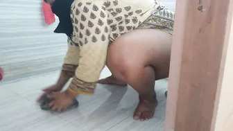 Desi Aunty Getting Caught Naked And Fucked Hard By Her Stepson