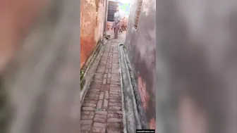 Stranger Fingering Indian Milfs Tight Asshole Making Her Moan