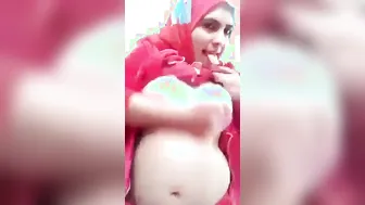 My Hijabi Milf Showing Off Her Massive Natural Tits On Cam
