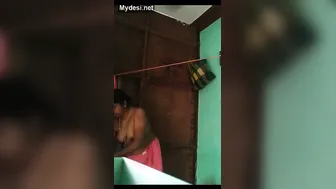 Mallu Aunty Caught Changing Clothes On Hidden Camera Footage