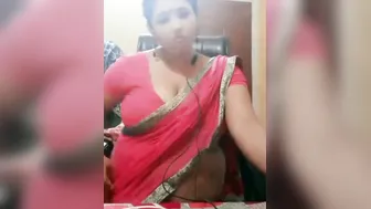 Married Aunty In Red Saree Teasing Before Getting Railed Hard