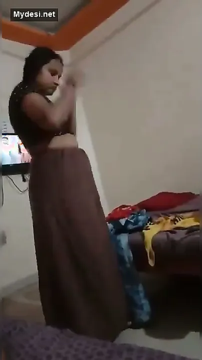 Aunty Sneaking Into Hotel Room For Secret Affair Session