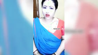 Village Aunty With Huge Tits Doing Naughty Live Show For Fans
