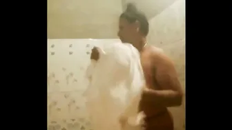 Hidden Cam Catches Naked Mallu Milf Changing After Hot Shower