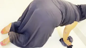 Big Ass Muslim Aunty In Burqa Getting Fucked Real Good Pov