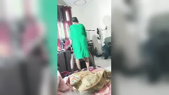 Married Indian Slut Taking Massive Bbc Deep In Her Wet Pussy