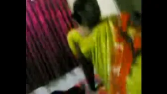 Curvy Aunty Getting Naked And Removing Her Traditional Sari