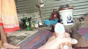 Sexy Indian Milf Getting Her Wet Pussy Fucked In Daytime