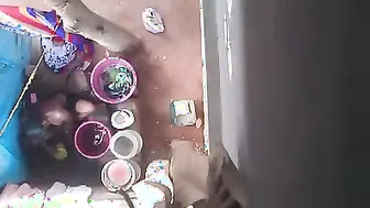 Indian Aunty Bathing Naked Outdoors Showing Off Her Curves