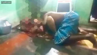 Desi Village Aunty Spreading Legs Wide Getting Fucked Outside