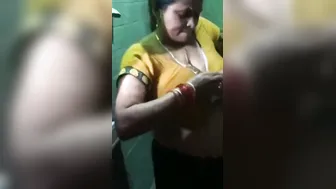 Horny Milf Aunty Getting Freaky In Her Private Home Videos