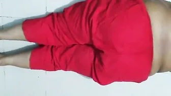 Hot Aunty Working Out Naked When Nobody Is Home Alone