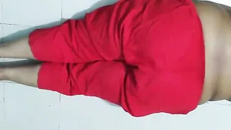 Hot Aunty Working Out Naked When Nobody Is Home Alone