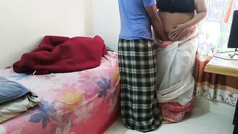 Mature Tamil Aunty Taking Thick Cock Deep In Her Tight Asshole