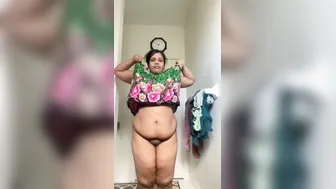 Sexy Milf Stripping Naked And Teasing Me In The Room