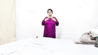 Chubby Desi Milf Stripping On Webcam Showing Everything