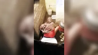 Muslim Wife Riding My Dick In The Bathroom Like A Whore