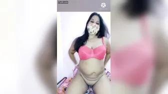 Horny Aunty Stripping Naked Dancing Showing Her Wet Pussy