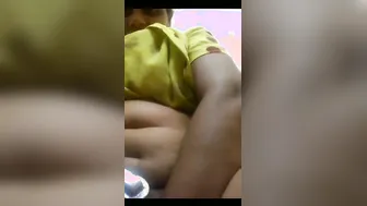 Village Married Woman Showing Her Nude Body On Hidden Camera