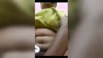 Village Married Woman Showing Her Nude Body On Hidden Camera