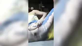 Village Aunty Flashing Her Juicy Assets Begging To Be Fucked