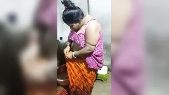 Bengali Village Aunty Caught Bathing Naked Showing Thick Body