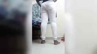 Tamil Aunty Riding Cock And Moaning Loudly In Bedroom Session